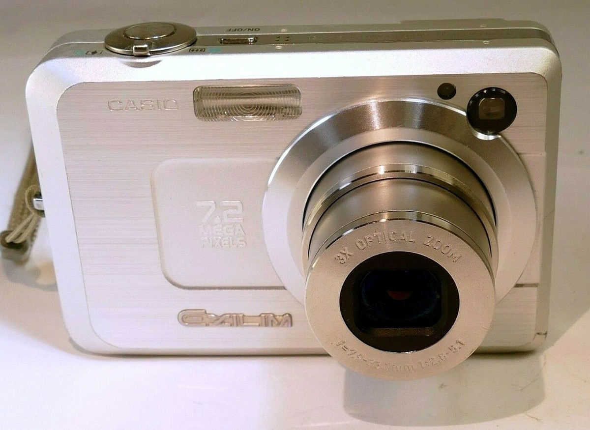 Casio EXILIM ZOOM EX-Z750 7.2MP Digital Camera - Broken LCD Casio EXILIM ZOOM EX-Z750 7.2MP Digital Camera - Broken LCD