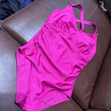 SPEEDO SIZE 10 SWIMSUIT With slimming tummy cerise pink NEW with out tags