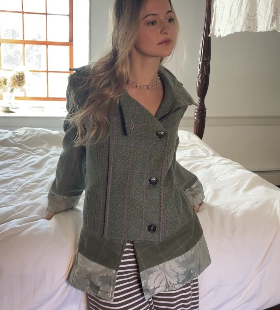 Green Plaid Collared Button Front Jacket Floral T… - image 1