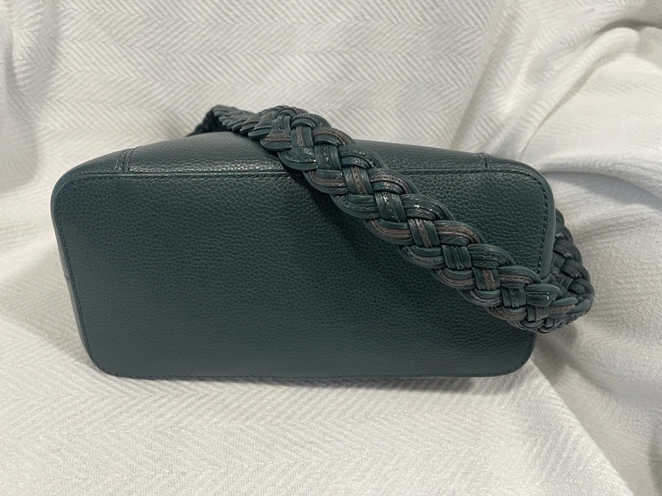 Brighton Barbados Beaumont 水桶绿色皮革包带拉链,进/出口袋 — 第 3/4 张图片