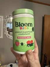 Bloom Nutrition Greens and Superfoods Strawberry Kiwi EXP0726, New Sealed
