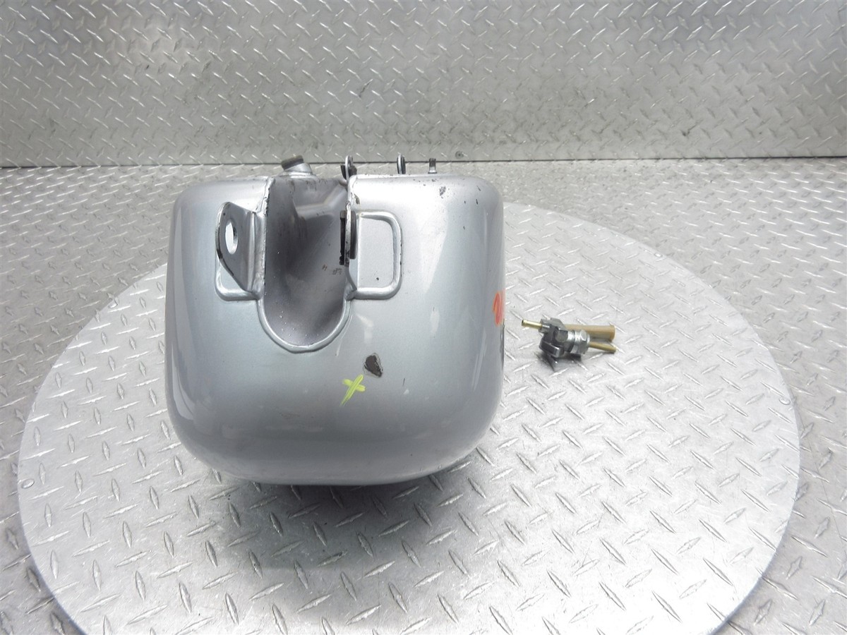 1999 99-01 Harley Davidson XL883 Sportster 883 OEM Gas Fuel Tank