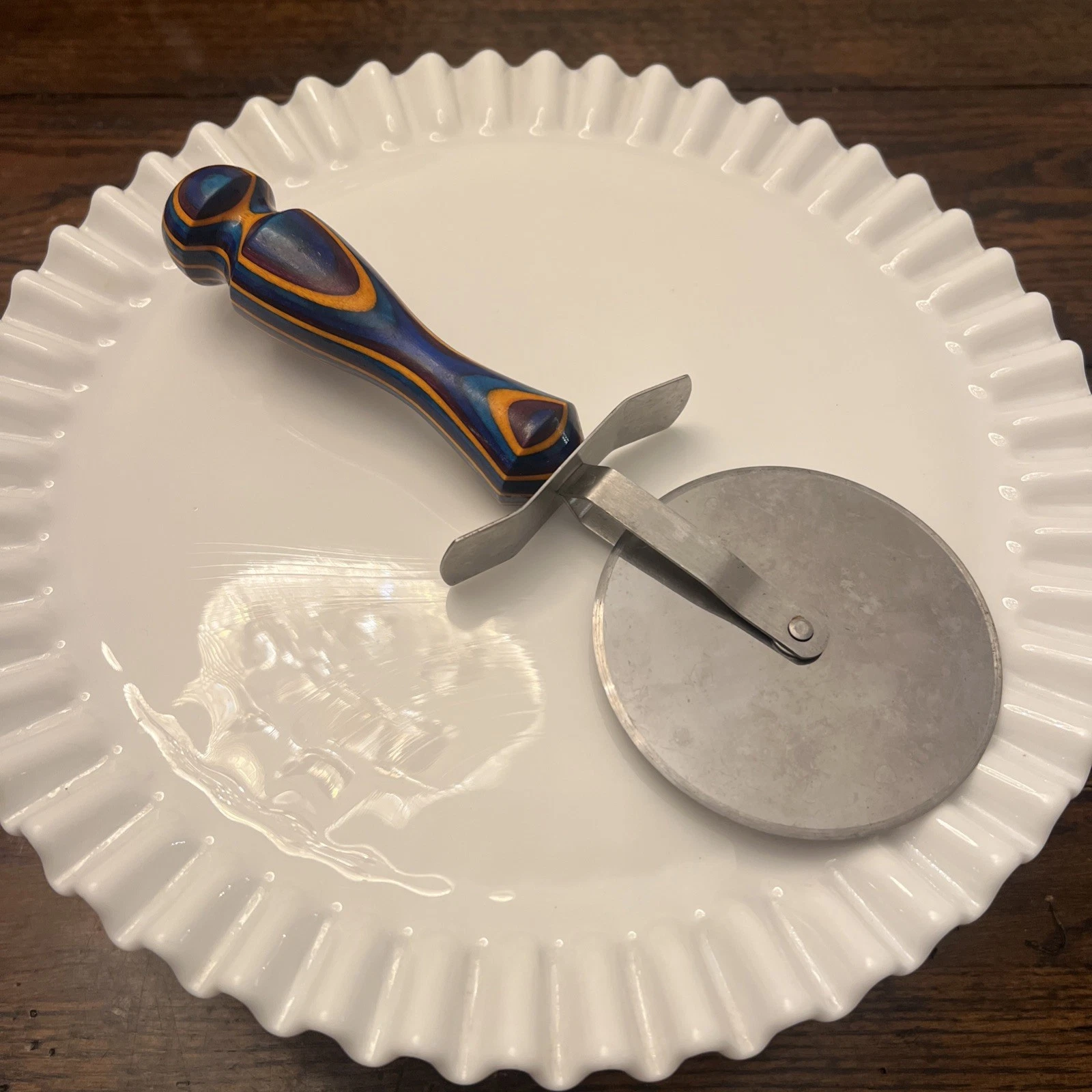 Hand-Turned Wood Heavy Duty Pizza Cutter 4" Blade Wood Handle - Professional
Opens in a new window o