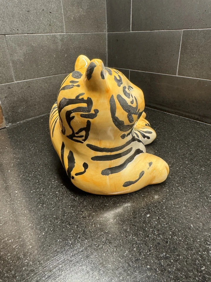 Jarrón Anthropologie Leah Goren Tigre Animal Gres Maceta Gato Jardín Usado en Excelente Condición Foto 3 de 4