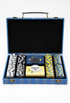Fallout Vault Tec C.H.I.P.S. Poker Set Deck Case Official Sold Out NEW