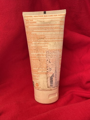 Thinkbaby SPF 50+ Baby Sunscreen – Safe Natural Sunblock for Babies 6 oz - Picture 2 of 2