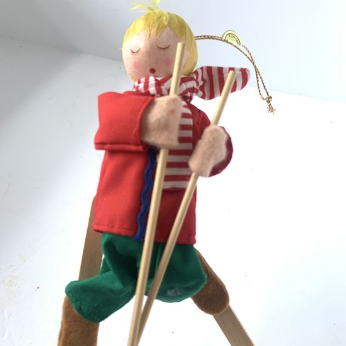 Vtg Ornament Handmade Philippines Wood Head Skier Figure Moveable Legs Arms Body - Picture 2 of 8