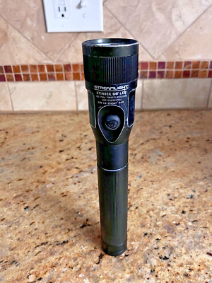 Streamlight Stinger DS Led  Flashlight With Smart Charger