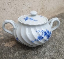 sucrier en porcelaine de Limoges HAVILAND TORSE FLEURS BLEUES parfait état