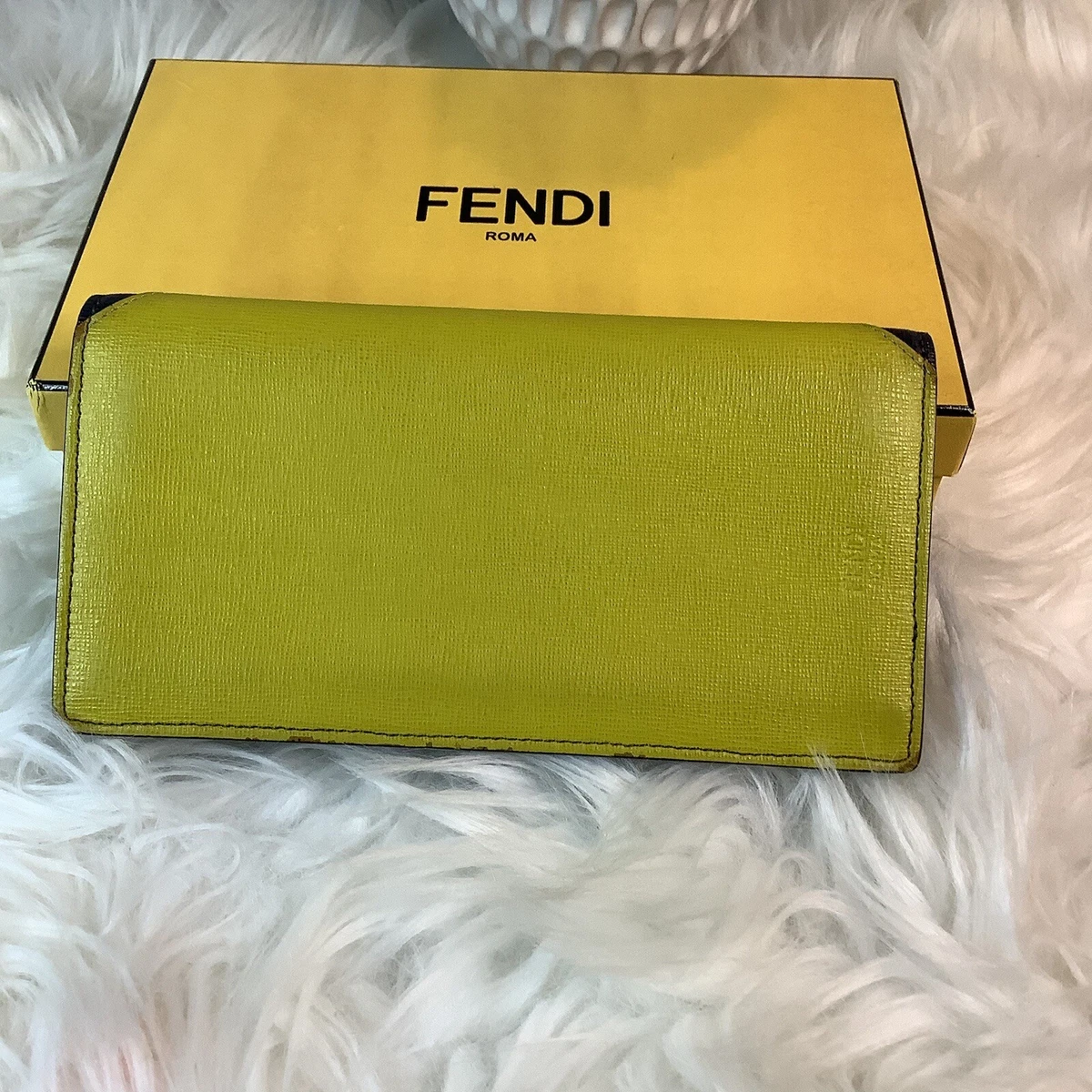 Shop FENDI Chain Wallet Logo Long Wallets (8BS076A5DYF0KUR) by  fleurdesoleil