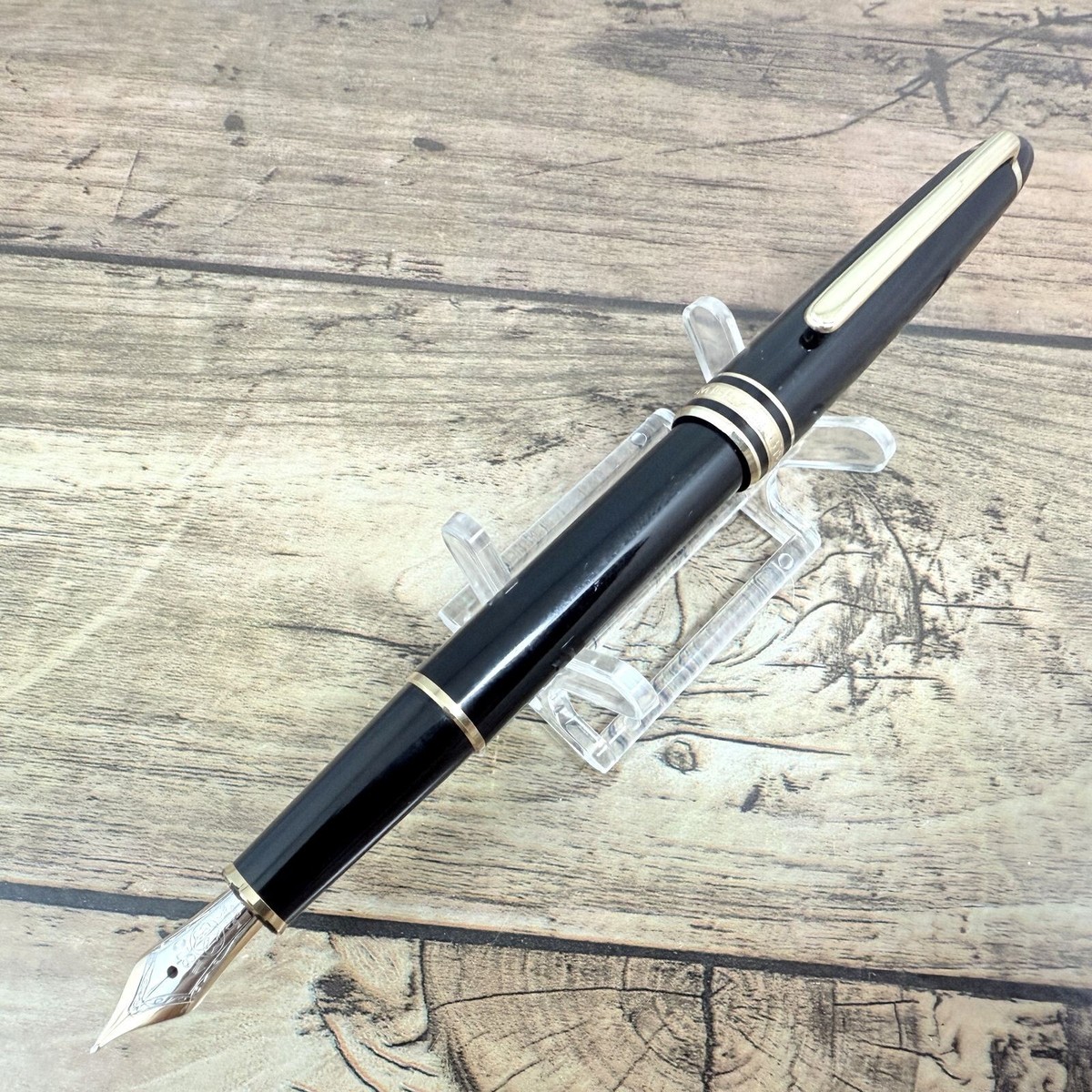 万年筆MEISTERSTUCK Montblanc Meisterstuck Classique 144 Fountain Pen Black GT