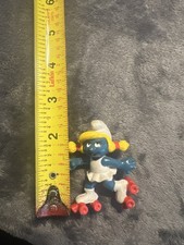 ROLLER SKATES SMURFETTE - Vintage SMURFS Peyo Schleich PVC Figure