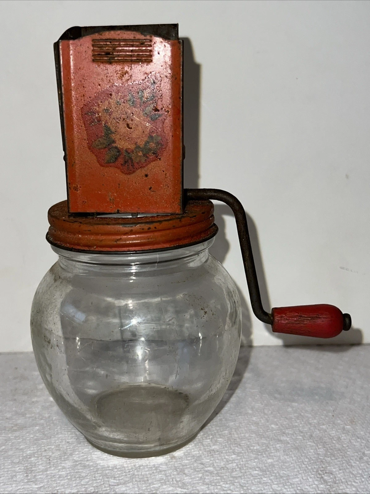 Vintage Androck #49 Nutmeat Food Spice Grinder RED Wood Handle 1940's