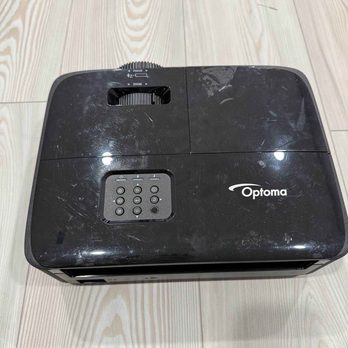 Optoma HD146X プロジェクター ジャンク品 Optoma HD146X (VDHDGU) Full HD 3D DLP Projector - FOR PARTS READ