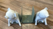 Farmhouse Pig Bookends / Metal /EUC