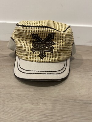 Sample 1/1 Zoo York Y2K Hat, Short Bill With Crazy Design Great Condition