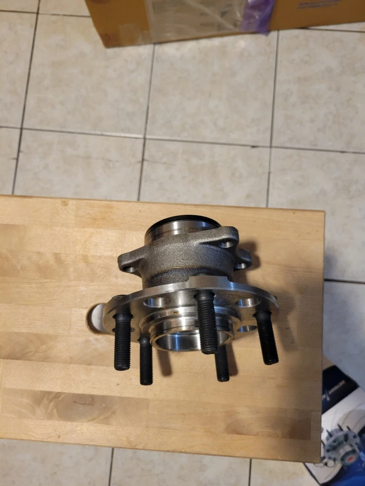 512333 Conjunto de cojinete/buje de rueda trasera Dodge Caliber 2007-17 Jeep... Foto 2 de 3