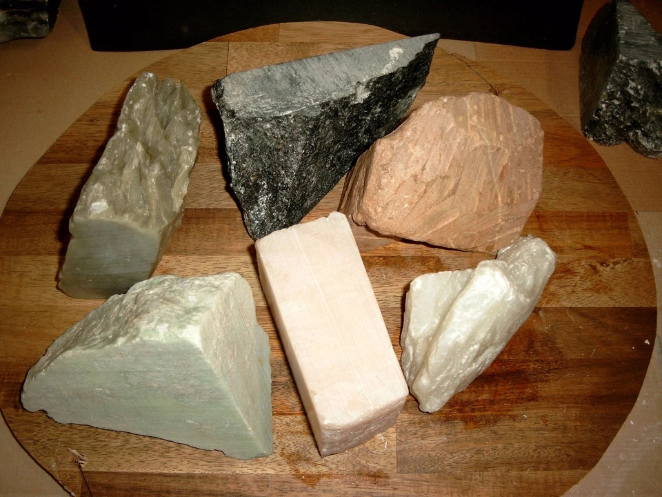 Speckstein 4Kg Künstlerqualität gemischte Farben und Größen auch nach Wunsch ! - Bild 1 von 4
