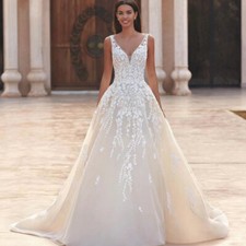Beach A-Line Wedding Dress V Neck Appliques Backless Sweep Train Bridal Gowns US