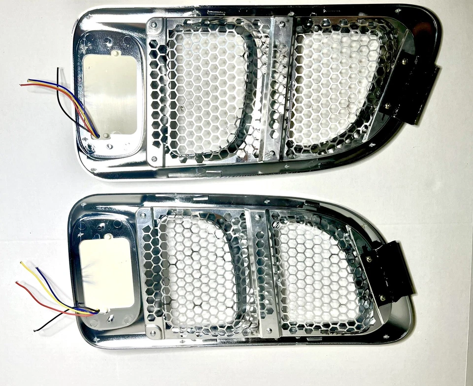 Parte de camión Sterling cromo admisión de aire capó ventilación lateral (par de dos) Foto 4 de 4