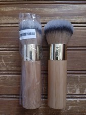 TARTE The Buffer Airbrush Finish Bamboo Foundation Brush New Without Box 2 Count