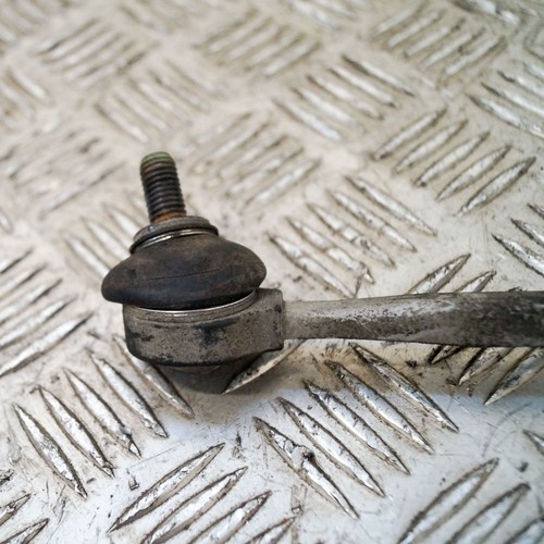 Volkswagen Polo 6R Stabilisator vorne linke Spurstange 6R0411315 1.0 Benzin