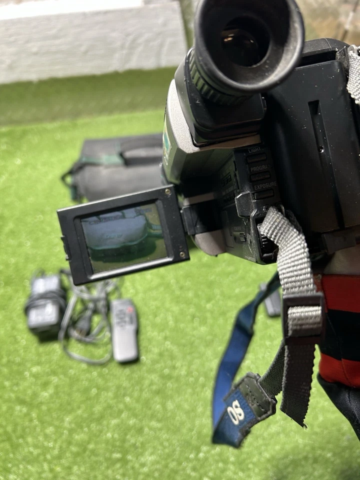 Sony Video Camera CCD-TRV65 Handycam 8mm Hi-8 Camcorder Night Vision Tested Work - Image 4 of 4