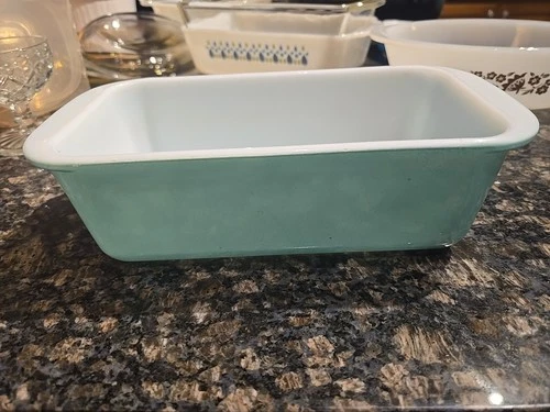 Vintage Pyrex 1.5 Qt Ovenware Loaf Pan Baking Dish 213 Robins Egg Blue / Aqua