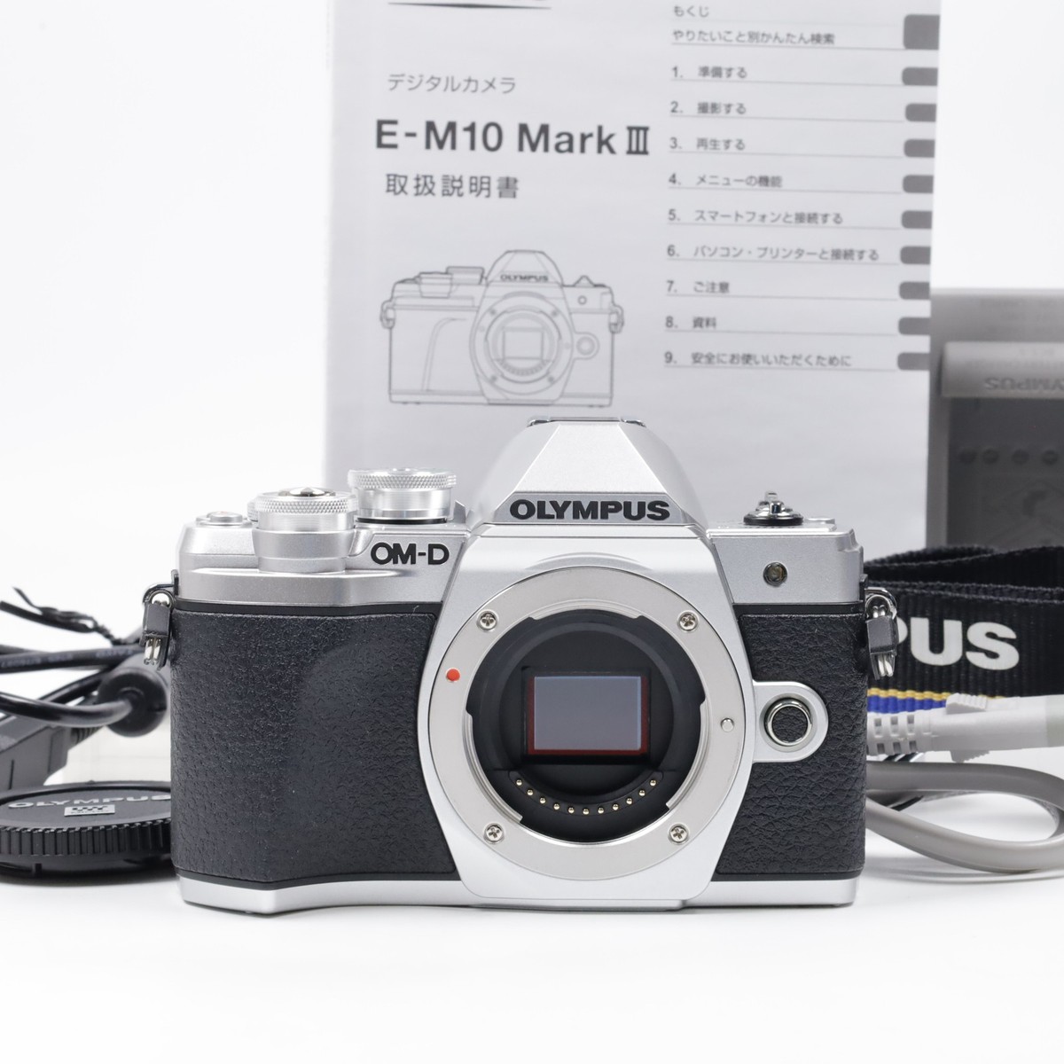 Olympus OM-D E-M10 Mark III Silver Body (ShutterCount:1000) [Near 