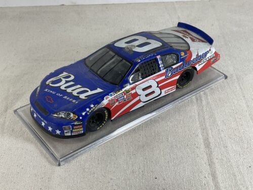 Dale Earnhardt Jr. # 8 Budweiser Stars and Stripes 2007 Monte Carlo SS - Picture 1 of 5