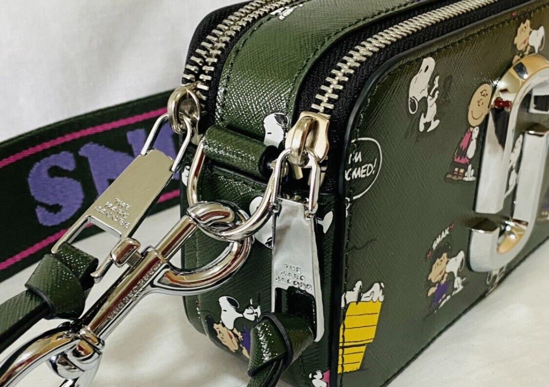 JP Marc Jacobs Peanuts Snoopy Collaboration DARK GREEN JP Marc Jacobs Peanuts Snoopy Collaboration DARK GREEN