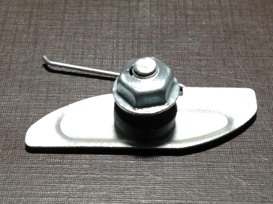 100 NORS 挡泥板四分之一门皮带成型夹密封螺母 1-1/8 至 1-1/2 M — 第 4/4 张图片