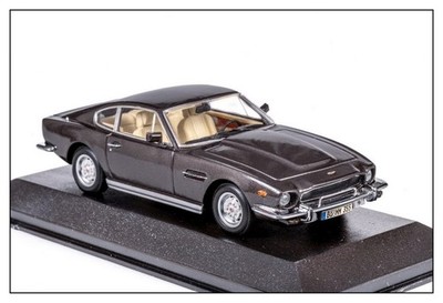 Aston Martin Vantage 1:43 Minichamps