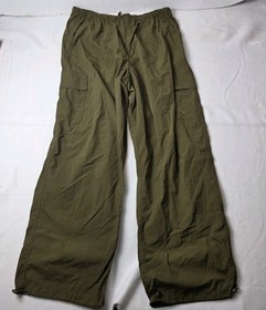 Victoria Secret PINK Women's pants Large Green Windbreaker Hiking Cargo Pockets