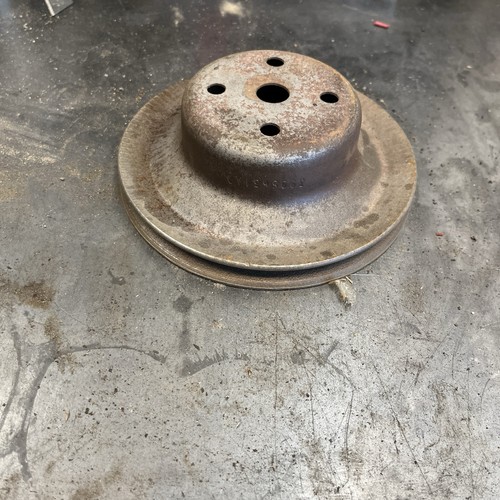 Chevy Water Pump Pulley GM 3995631 AO SBC & BBC Factory Original GM 69 70 71