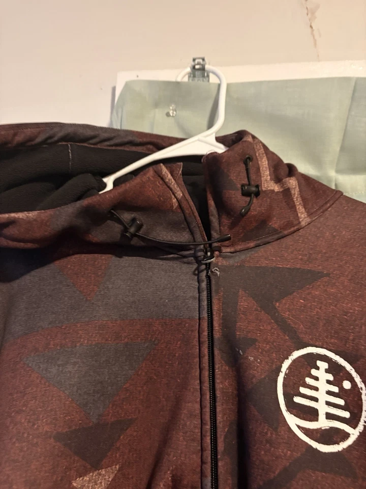 Burton Men’s Full Zip Hoodie Jacket XL Dryride Tribal Aztec Print Maroon - Image 4 of 4