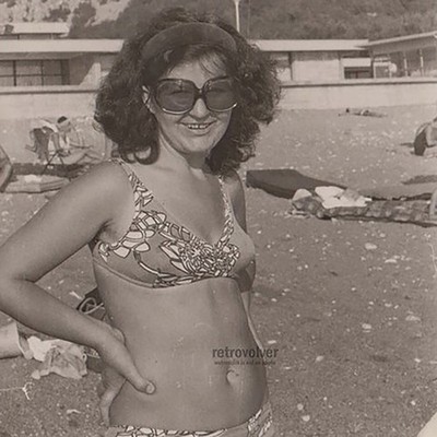 Pretty Attractive Curvy Mature Woman Beach Bikini Swimsuit Natural MILF Female