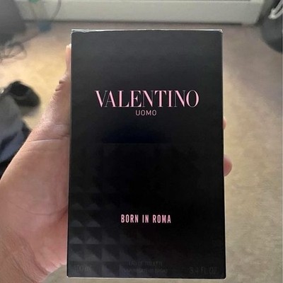 Valentino Uomo Born In Roma Coral Fantasy Eau de Toilette Spray 3.4 fl oz