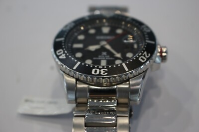 Seiko Solar V157-0BT0 Divers 200m Stainless Steel Men's Seiko Solar V157-0BT0 Divers 200m Stainless Steel Men's