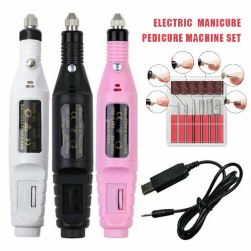 Strumenti e set neri per manicure e pedicure