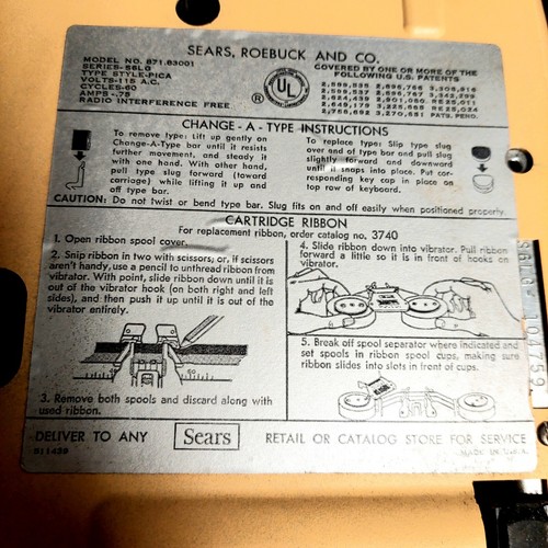 Máquina de escribir eléctrica portátil Sears & Roebuck modelo 871.83001 serie S6LG con... - Imagen 8 de 9
