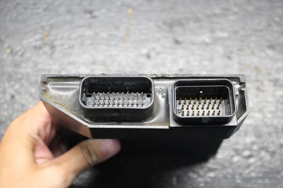 14-16 YAMAHA FZ09 ECU UNIDAD CONTROLADOR ORDENADOR CAJA NEGRA ECM CDI 2014 15 2016 Foto 4 de 4