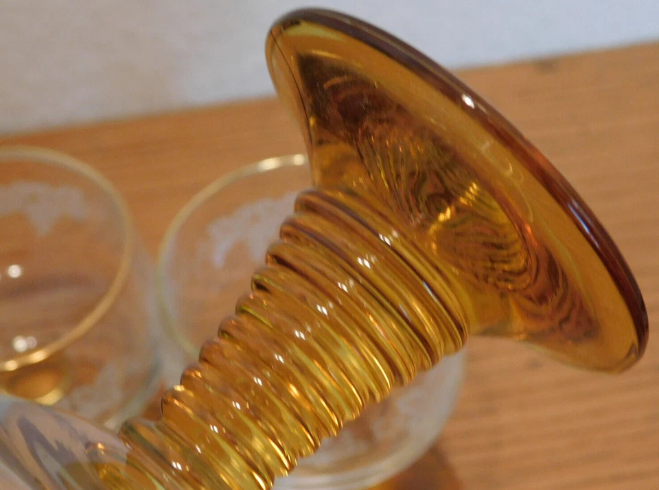 vintage LOT 3 VERRE 11.2cm alsace JAUNE gravé doré VIGNE RAISIN à VIN BLANC - Photo 3/4