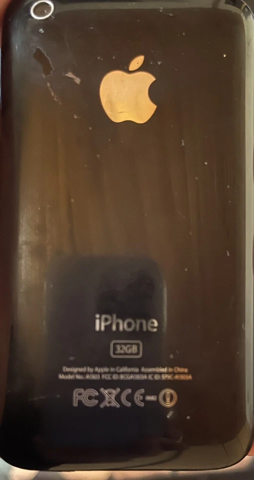 Apple iPhone 3GS  - 32 Go - Noir (Désimlocké), photo 2 sur 3