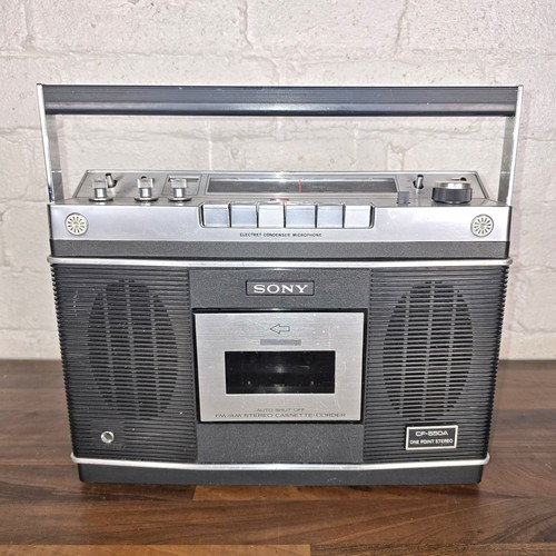 Vintage Sony CF-550A One Point Stereo FM/AM Stereo Cassette (Untested)