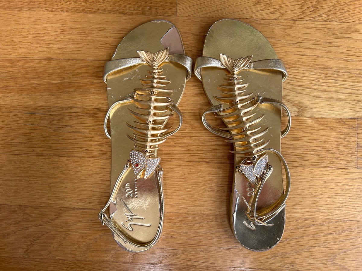 GIUSEPPE ZANOTTI Gold Leather Crystal Fishbone Flat Sandal SZ 10