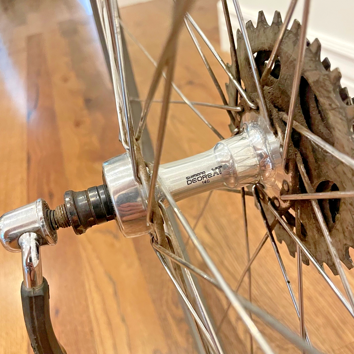 Shimano Deore XT Vintage 26” 6/7 Speed Wheel Set, 100/135mm