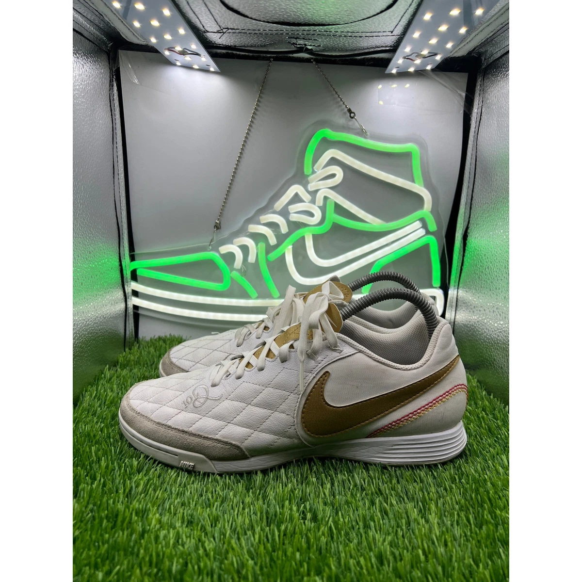 Preços baixos em Tênis de Futebol Ronaldinho | eBay