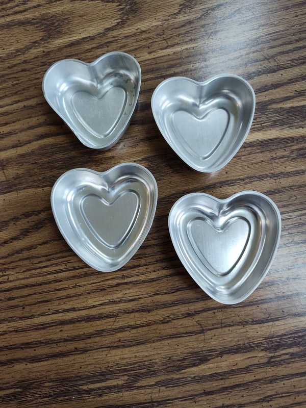 4 HEART VINTAGE 1950’s JELLO MOLDS-ALUMINUM, 3 1/2” Diameter - Nice Lot!!
