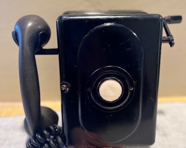 Automatic Electric Monophone Wall Phone Hand Crank made of metal Dates to 1910